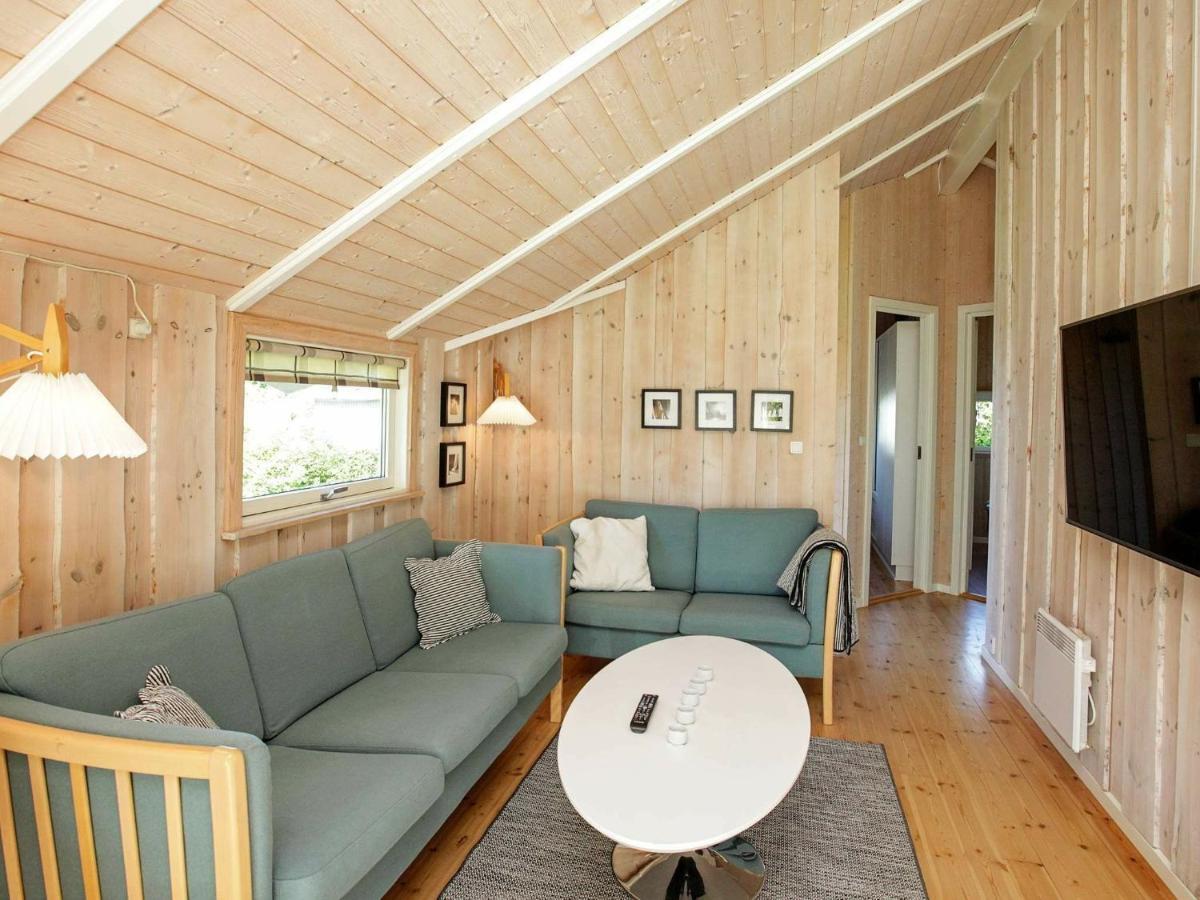 5 Person Holiday Home In Esbjerg V Экстерьер фото