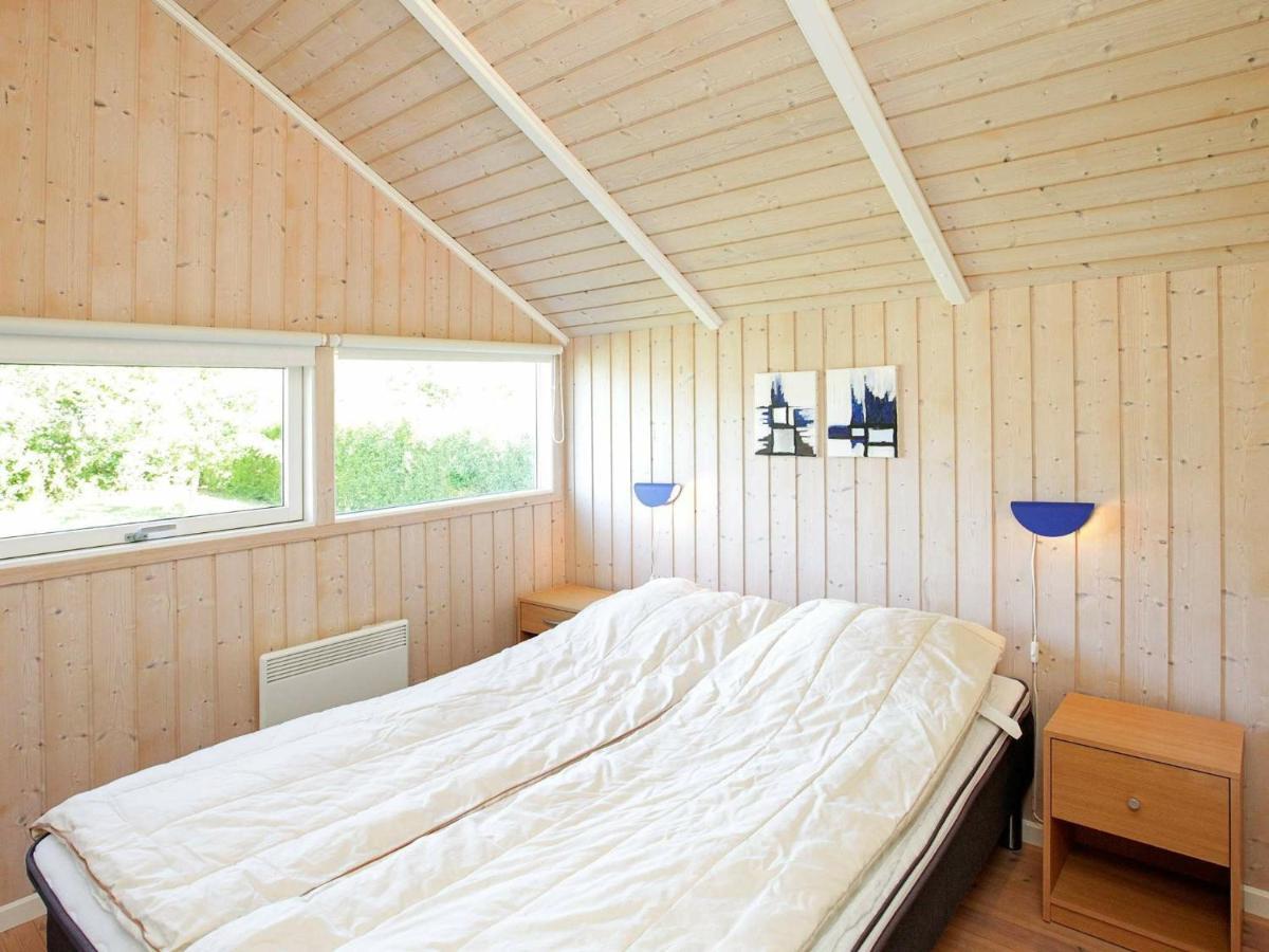5 Person Holiday Home In Esbjerg V Экстерьер фото