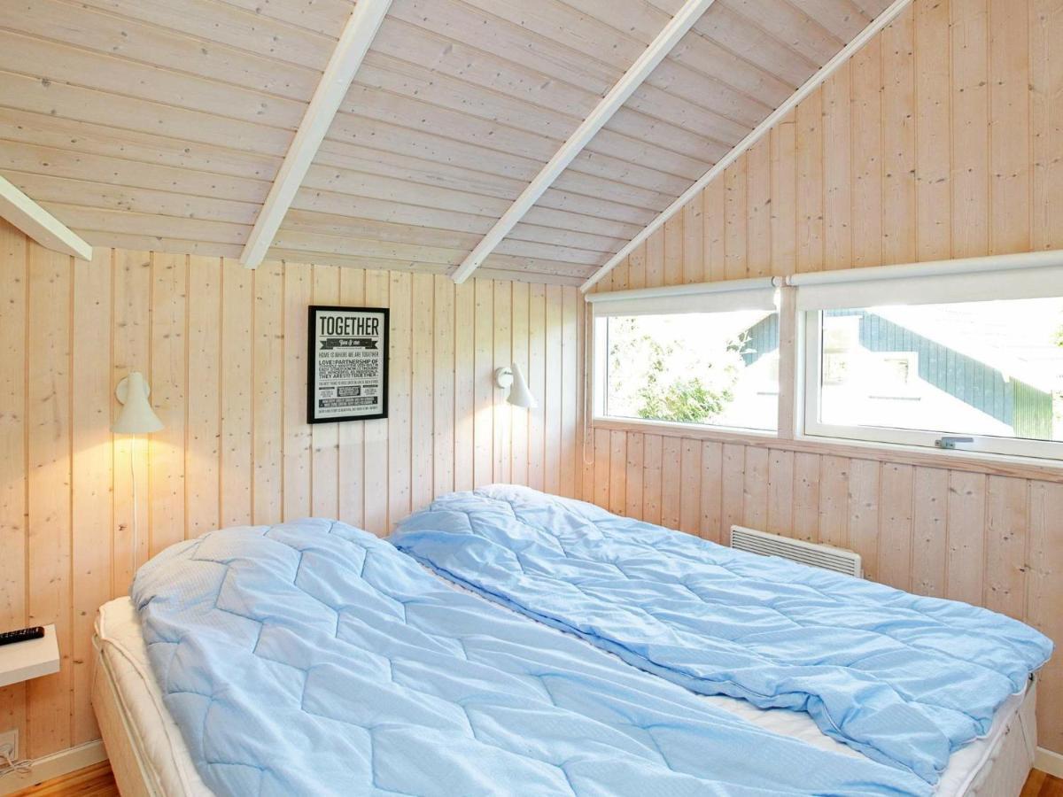 5 Person Holiday Home In Esbjerg V Экстерьер фото